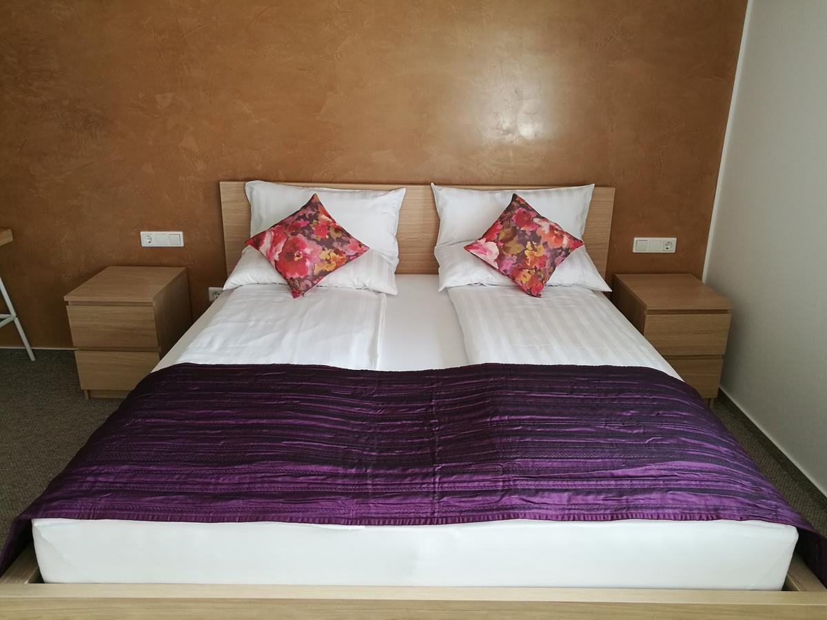 Landhaus Zum Mushof Hotel Wethen ภายนอก รูปภาพ