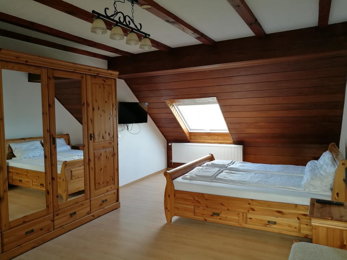 Landhaus Zum Mushof Hotel Wethen ภายนอก รูปภาพ