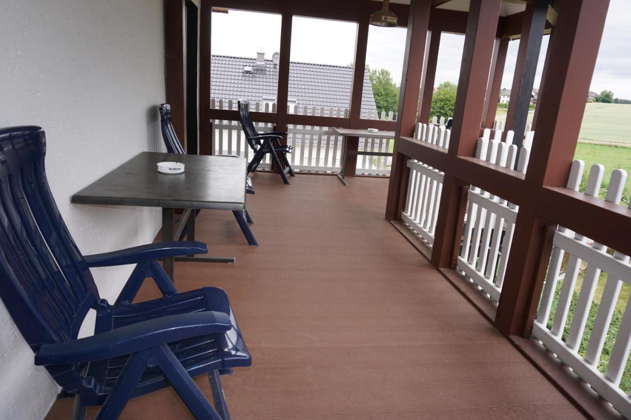 Landhaus Zum Mushof Hotel Wethen ภายนอก รูปภาพ