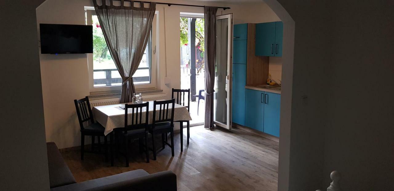 Landhaus Zum Mushof Hotel Wethen ภายนอก รูปภาพ